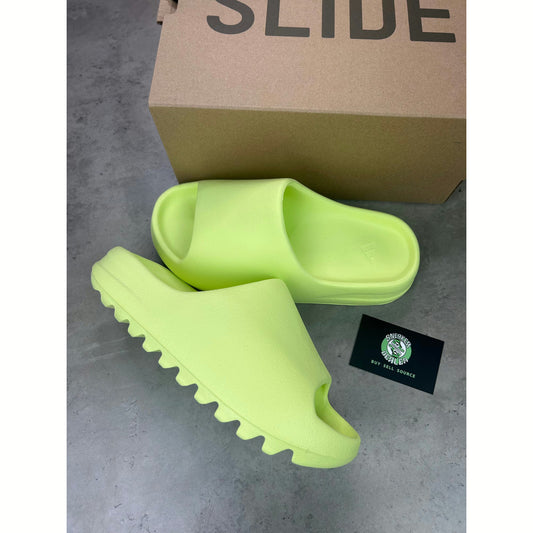 Yeezy Slide “Glow Green”