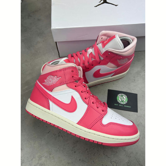 Air Jordan 1 Mid “Strawberry And Cream” (W)